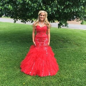 GORGEOUS prom dress!!!